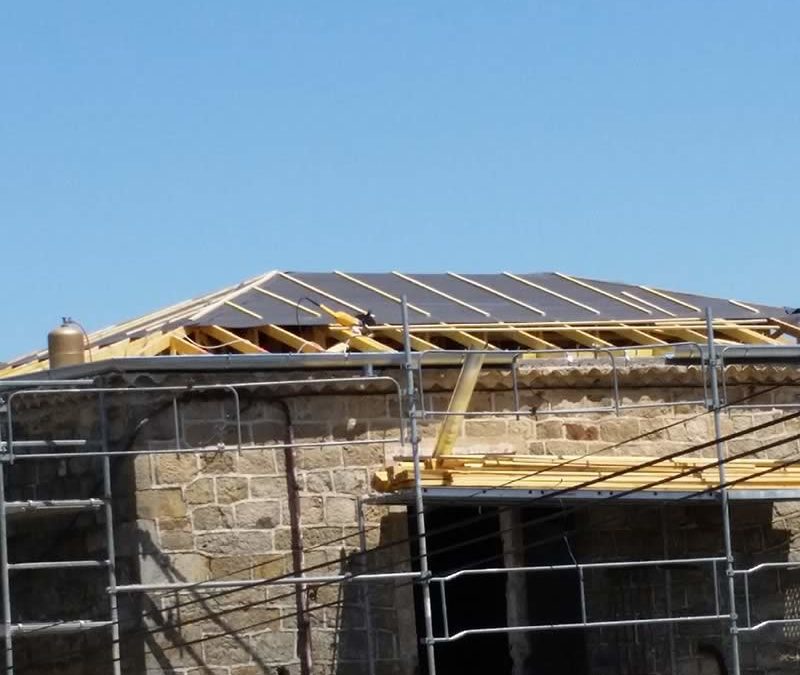 slider - rénovation charpente - Drôme Ardèche - STB Constructions - STB Rénovation - STB ProSud Façade